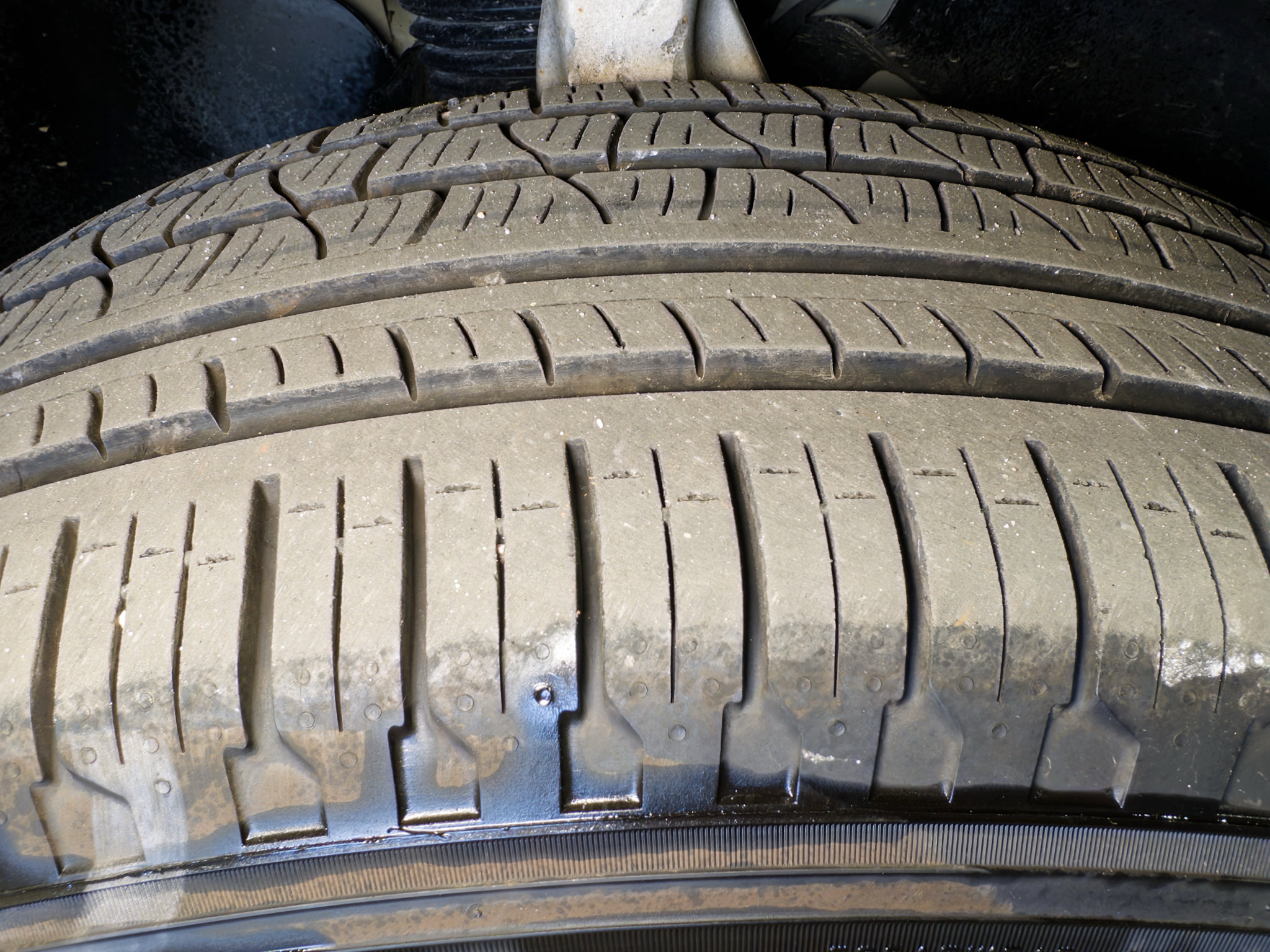Used 2023 Rivian R1T Adventure Dual AWD/4WD image 35
