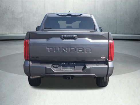 Used 2025 Toyota Tundra SR5 w/ SR5 Convenience Package AWD/4WD image 25