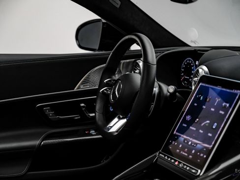 Used 2022 Mercedes-Benz SL 63 AMG 4MATIC image 59