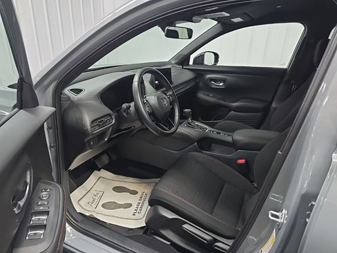 Certified 2026 Honda HR-V Sport image 28