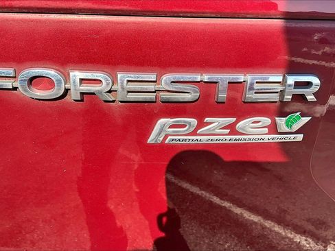 Used 2015 Subaru Forester 2.5i w/ Popular Package #1 image 8