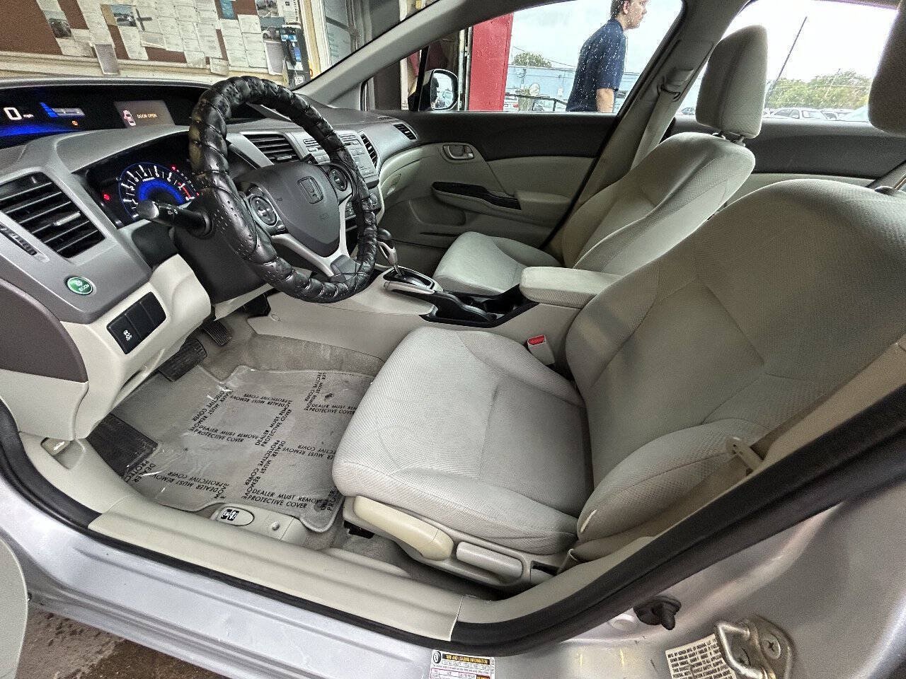 Used 2012 Honda Civic LX image 40