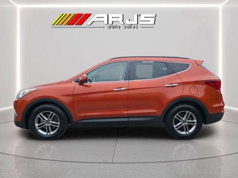 Used 2017 Hyundai Santa Fe Sport AWD/4WD image 2