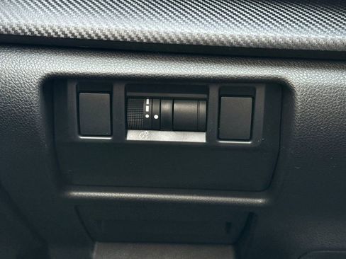 Used 2026 Subaru Crosstrek 2.0i Premium image 29