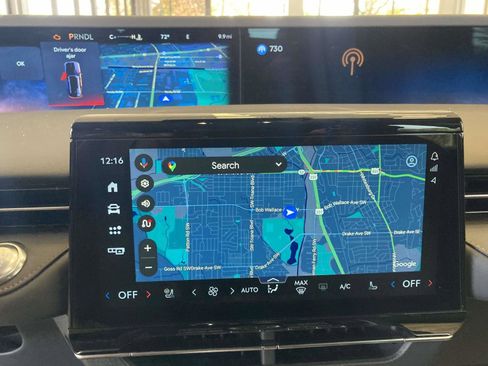 New 2026 Lincoln Nautilus Premier w/ Equipment Group 102A image 23