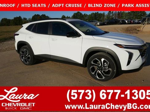 New 2026 Chevrolet Trax RS w/ Sunroof Package image 1