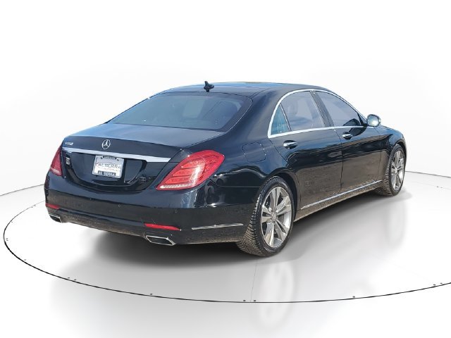 Used 2015 Mercedes-Benz S 550 Sedan image 4