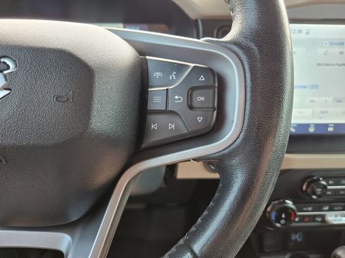 Used 2022 Ford Bronco Wildtrak AWD/4WD image 27