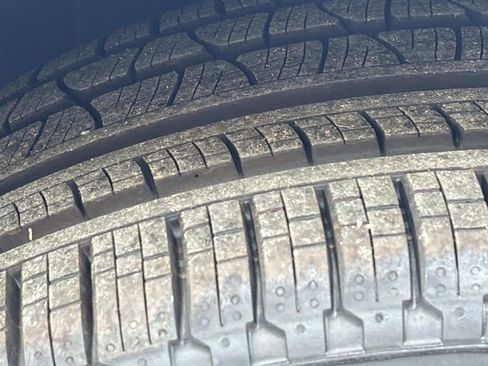 New 2025 Jeep Grand Cherokee Limited w/ Black Appearance Package image 12