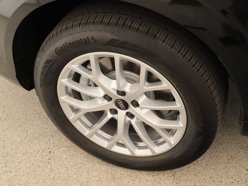 New 2026 Audi Q3 quattro 2.0T AWD/4WD image 35