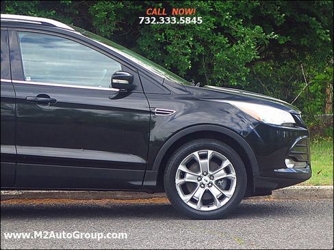 Used 2014 Ford Escape Titanium image 31