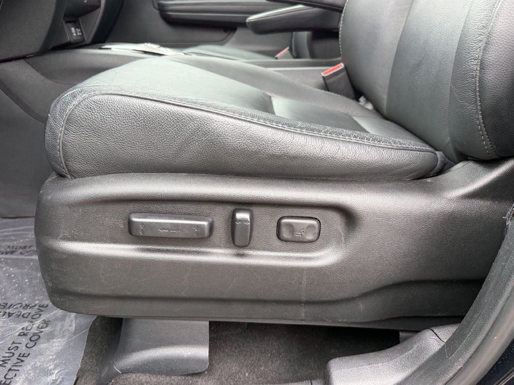 Used 2021 Honda Pilot Touring image 17