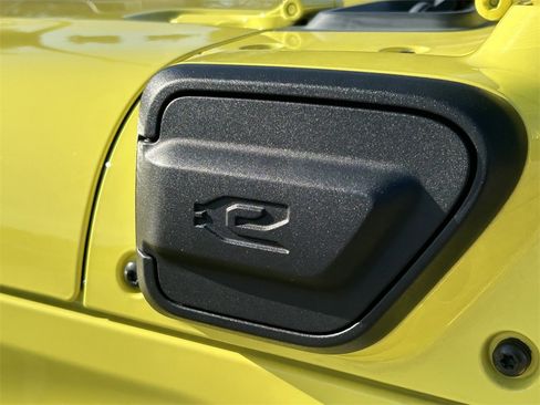 Used 2022 Jeep Wrangler Unlimited Sahara image 17