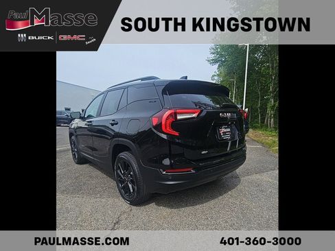 Used 2024 GMC Terrain SLE w/ Driver Convenience Package AWD/4WD image 6