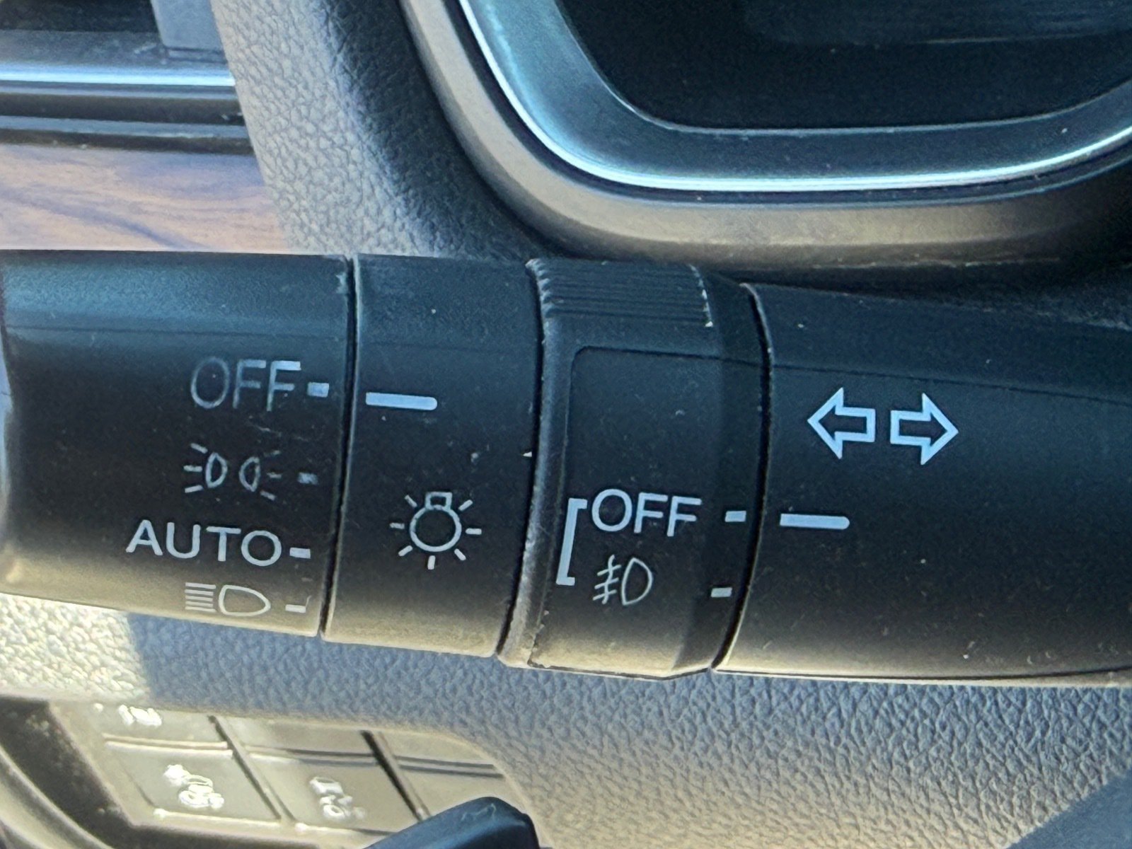 Used 2021 Honda CR-V Touring image 25