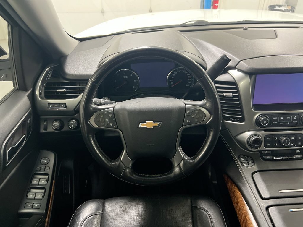 Used 2018 Chevrolet Suburban Premier w/ RST Edition AWD/4WD image 11