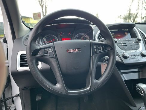 Used 2013 GMC Terrain SLE w/ LPO, Chrome Package image 6