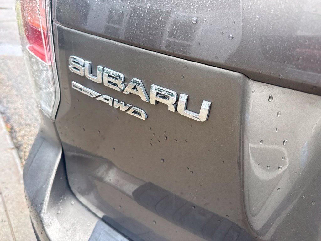 Used 2017 Subaru Forester 2.5i Touring AWD/4WD image 29