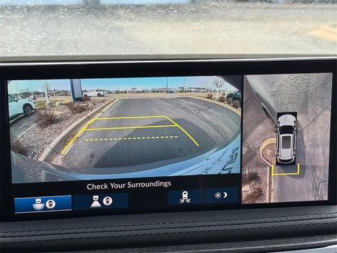 Used 2025 Acura MDX w/ Advance Package image 21