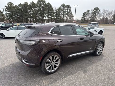 Used 2023 Buick Envision Avenir image 8