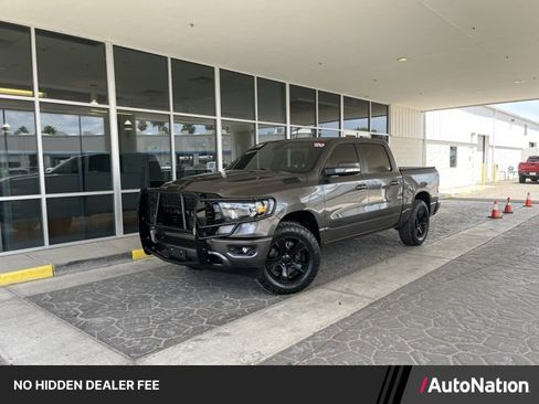 Used 2020 RAM 1500 Big Horn AWD/4WD image 1