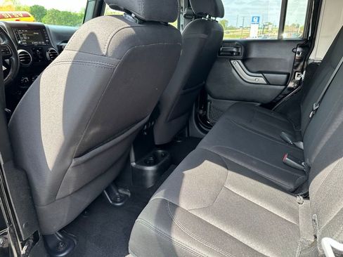 Used 2017 Jeep Wrangler Unlimited Sport w/ Quick Order Package 24S image 15