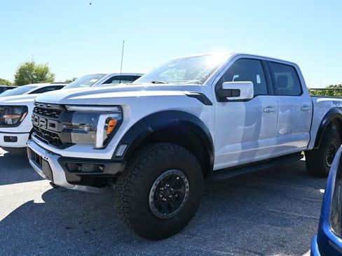 Used 2025 Ford F150 Raptor image 6