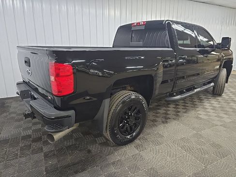 Used 2019 Chevrolet Silverado 2500 LTZ w/ Midnight Edition AWD/4WD image 10