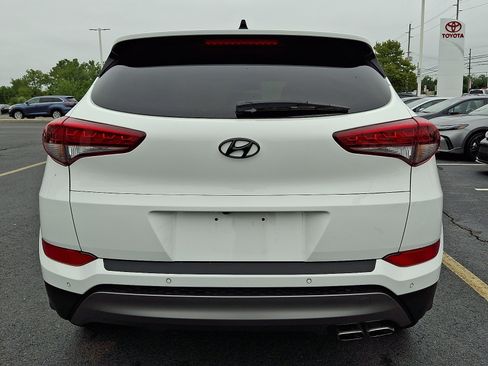 Used 2016 Hyundai Tucson Limited w/ Option Group 03 FWD image 5