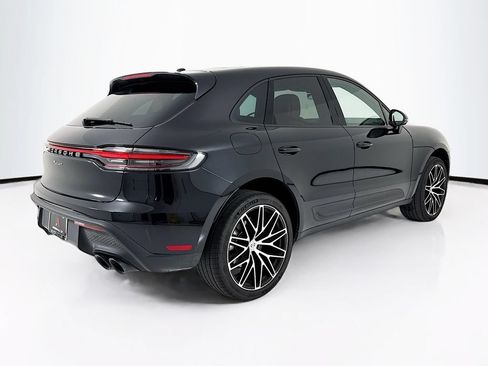 Certified 2025 Porsche Macan AWD/4WD image 7