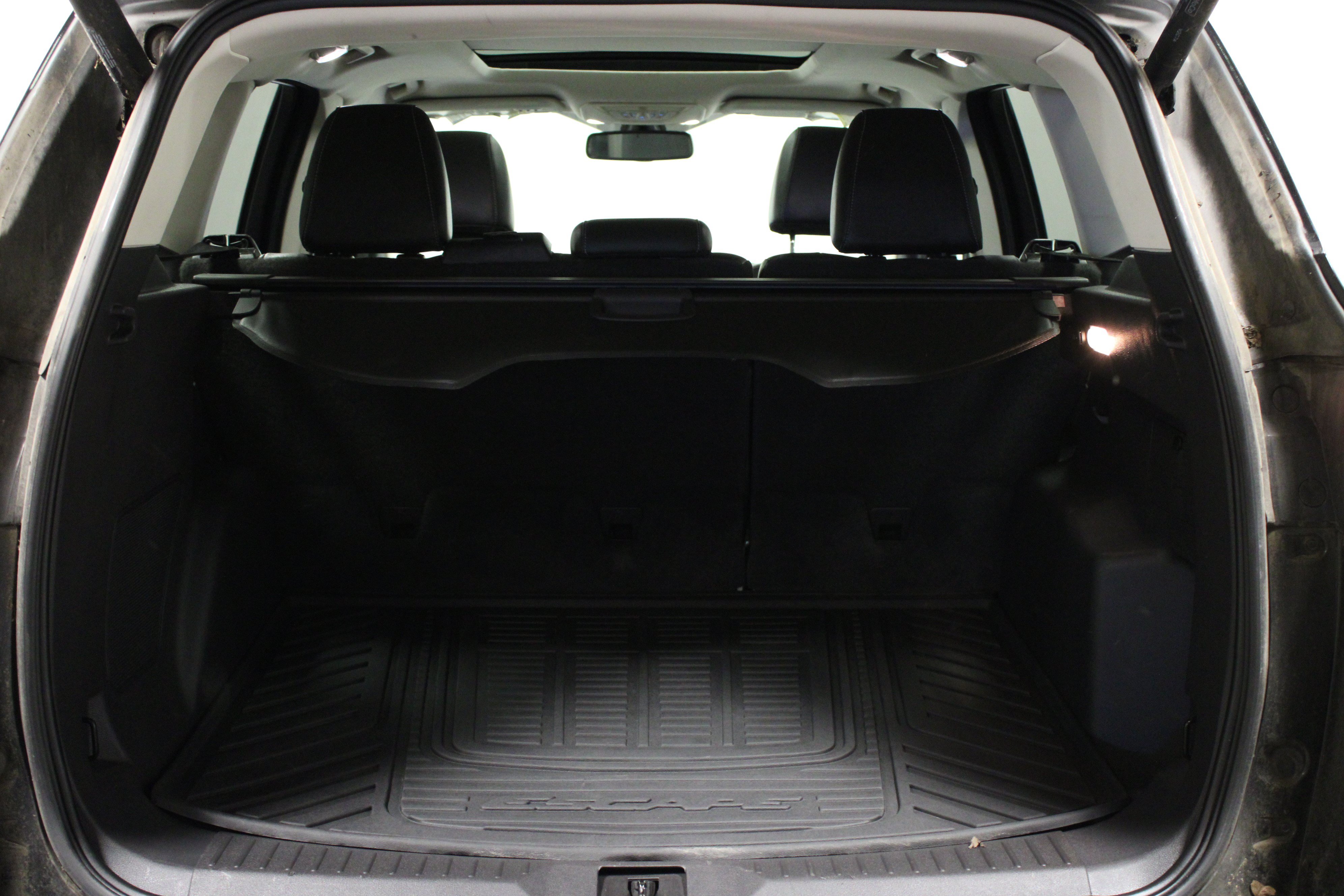 Used 2015 Ford Escape Titanium w/ Canadian Touring Package AWD/4WD image 14