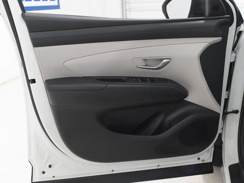 Used 2025 Hyundai Tucson SEL FWD image 20
