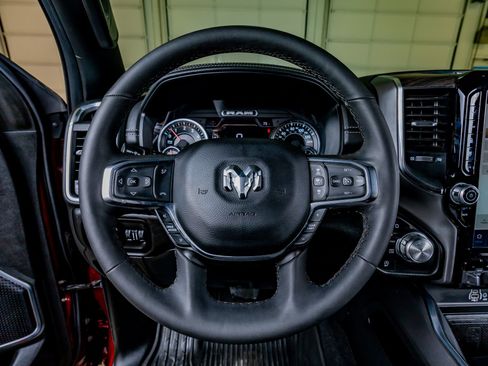 Used 2025 RAM 1500 Laramie w/ Laramie Southwest Edition image 18