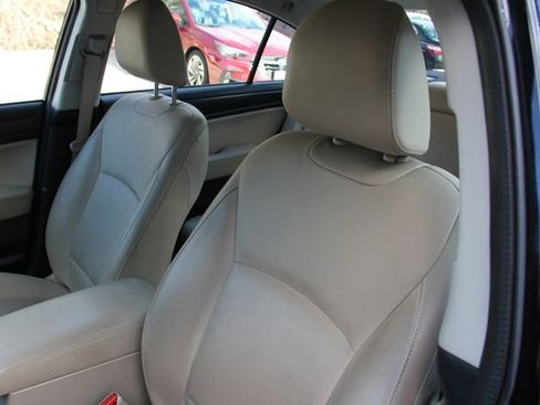 Used 2016 Subaru Legacy 2.5i Limited image 13