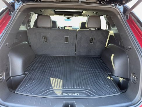 Certified 2024 Chevrolet Blazer RS w/ Driver Confidence II Package image 25