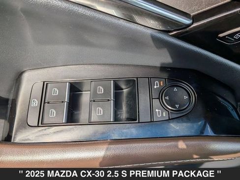 Used 2025 MAZDA CX-30 AWD 2.5 S w/ Premium Package image 15