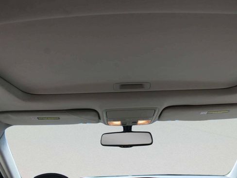 Used 2010 Acura TSX Sedan FWD image 9