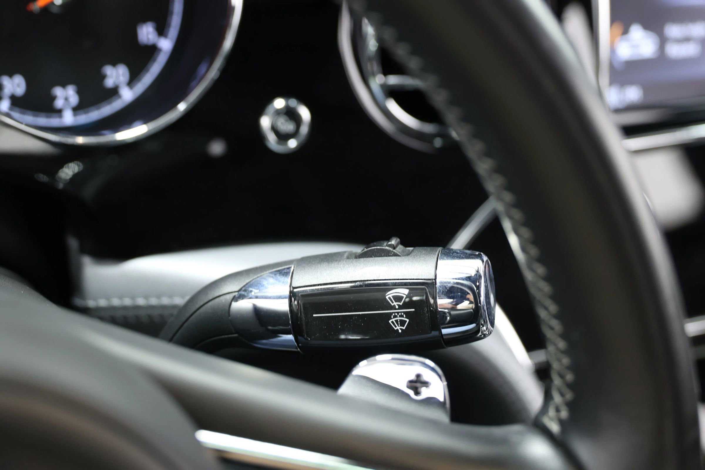 Used 2018 Bentley Mulsanne RWD image 33