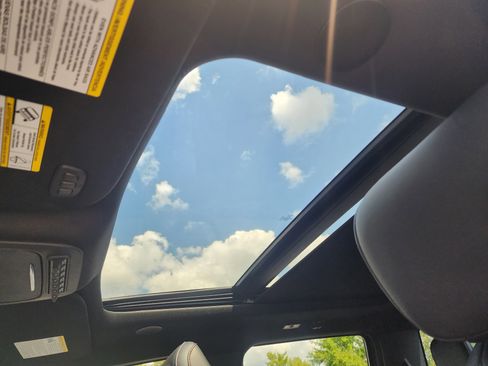 Used 2024 Ford F150 Raptor image 26