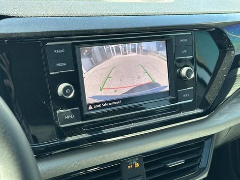 Used 2023 Volkswagen Taos S FWD image 28