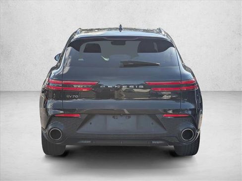 Used 2022 Genesis GV70 3.5T Sport w/ Sport Advanced Package image 6