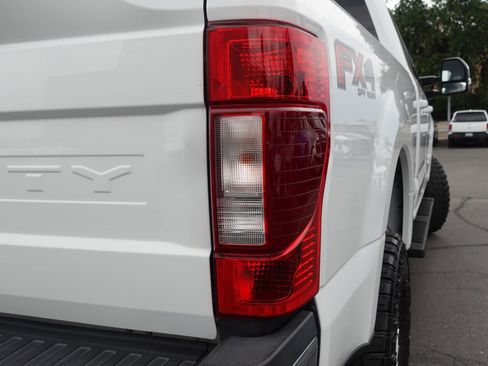 Used 2022 Ford F250 Lariat w/ Lariat Value Package AWD/4WD image 5
