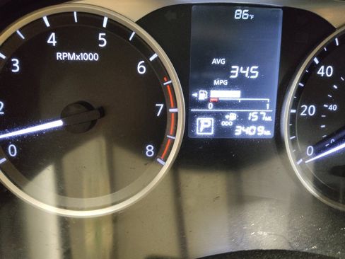 Used 2025 Nissan Versa S w/ Trunk Package FWD image 23
