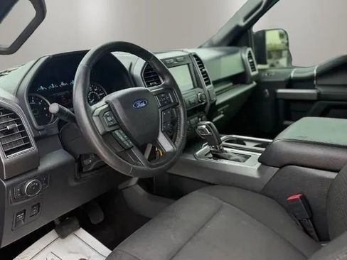 Used 2020 Ford F150 XLT w/ Equipment Group 302A Luxury AWD/4WD image 11