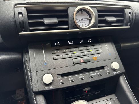 Used 2015 Lexus RC 350 w/ F Sport w/Summer Tires image 23