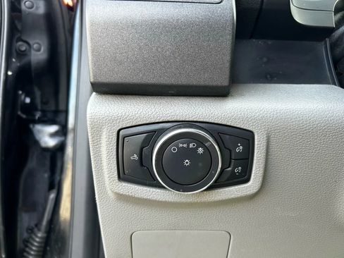 Used 2018 Ford F250 XL w/ Power Equipment Group image 14