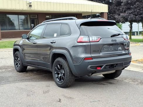 Used 2023 Jeep Cherokee Trailhawk w/ Trailer Tow Group AWD/4WD image 3