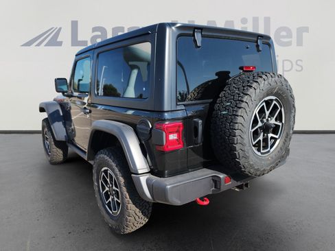 New 2025 Jeep Wrangler Rubicon w/ Convenience Group image 4