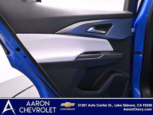 New 2026 Chevrolet Equinox EV LT image 26