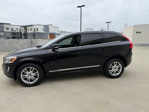 Used 2016 Volvo XC60 T5 Premier image 4